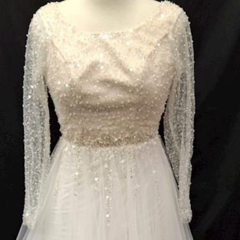 Custom-Made dress with a Stella York skirt - Picture 2 of 12